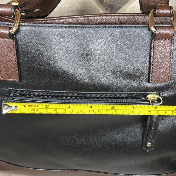 Wilson’s Leather onyx/brown PURSE 14” wide x 10” Tall. - Picture 16 of 16